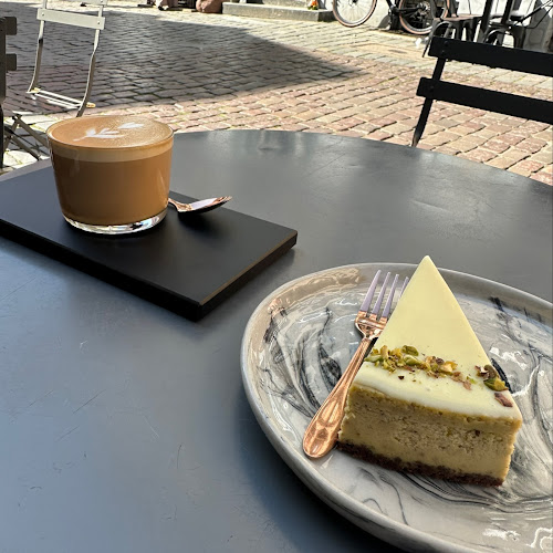https://www.naparcoffee.pl/