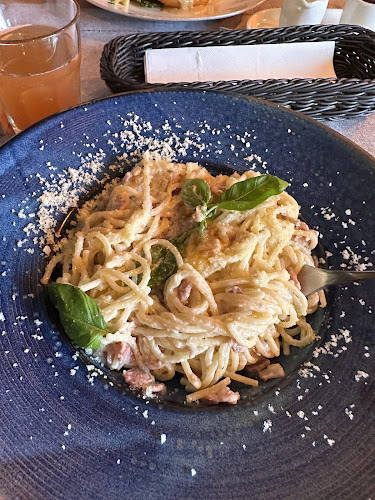 Pod Lasem 6, 32-070 Czernichów