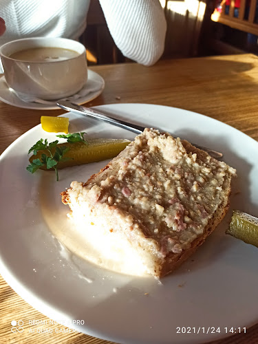 Krupówki 22b, 34-500 Zakopane