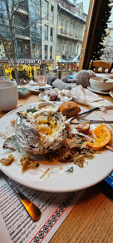 Krupówki 22b, 34-500 Zakopane