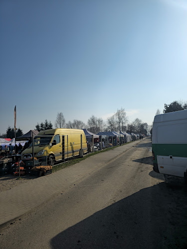 GIEŁDA i PCHLI TARG ROSZKOWO / Pruszcz Gdański - Gastronomia