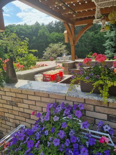 Nowina 38, 60-589 Poznań