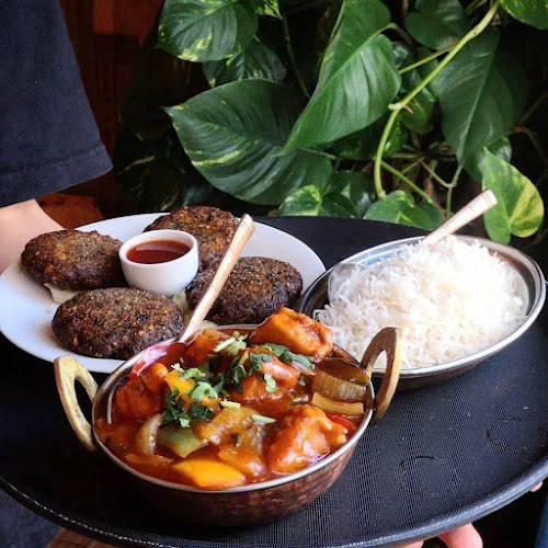 Restauracja Bhajan Cafe | Autentyczna kuchnia indyjska