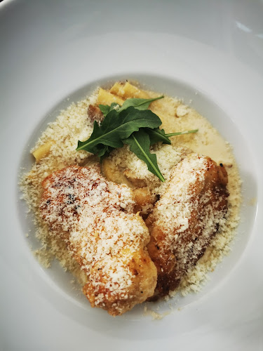 Srebrna Noc - Gastronomia