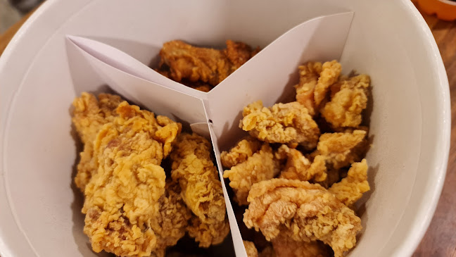 KFC Warszawa PKP Wschodni - Warszawa