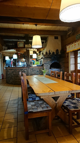 Opinii despre Pod Jemiołą în Ćwiklice - Gastronomia