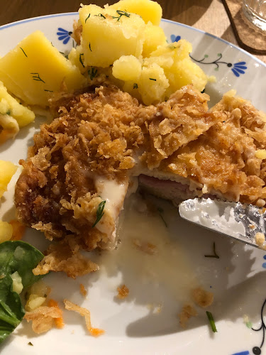 Bistro na Pięterku . Restauracja Kuchnia domowa Jedzenie na miejscu na wynos i z dostawą - Gastronomia