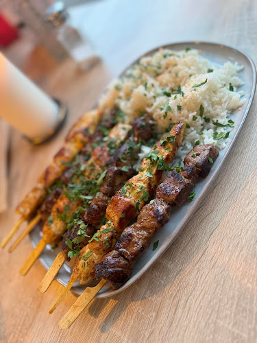 Comentarii opinii despre Cosmos Greek Food & Coffee