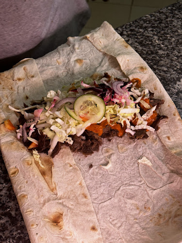 Opinii despre Kebab Salem Pruszków în Pruszków - Gastronomia