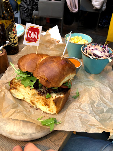 Opinii despre CAVA Organic Bistro Café Złote Tarasy în Warszawa - Gastronomia