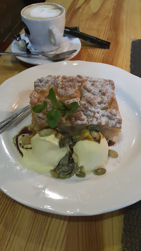 Comentarii opinii despre Malinowy Bzyk Restauracja