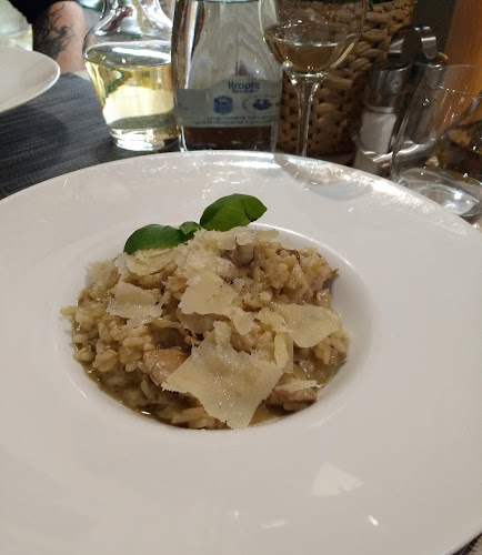 Trattoria Prima Pasta Open Times
