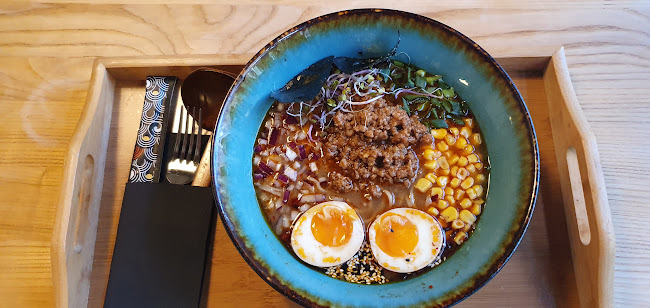 https://www.pyszne.pl/menu/sakura-ramen-wolnosci-leszno
