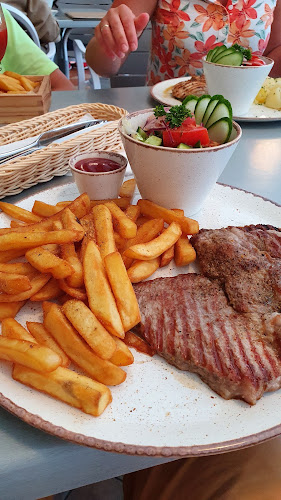 Chrobrego 13A, 78-111 Ustronie Morskie