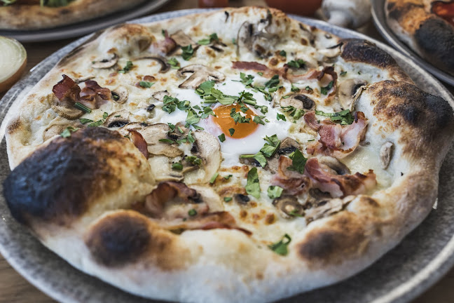 Messa Pub & Restaurant - Gastronomia