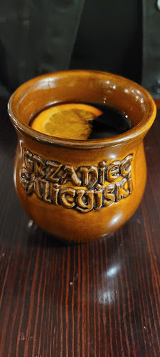 Wąski Dunaj 4/6/8, 00-256 Warszawa