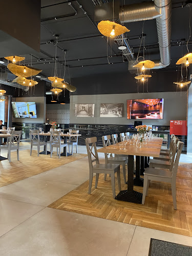 Opinii despre SREBRNA GÓRA Restauracja Kawiarnia Winiarnia Zielona Góra în Zielona Góra - Gastronomia