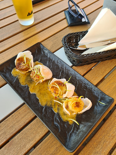 NAMA sushi bar & lounge - Gastronomia