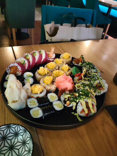 Hako Sushi Phone number
