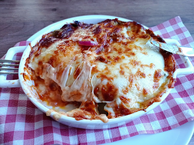http://restauracja-kolejowa18.pl/