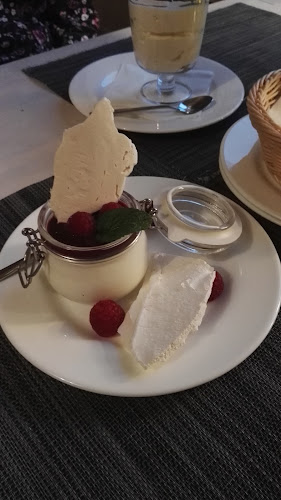 Trattoria Prima Pasta - Gastronomia
