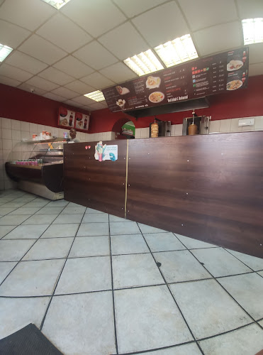 Opinii despre Best Kebab & Restaurant în Serock - Gastronomia