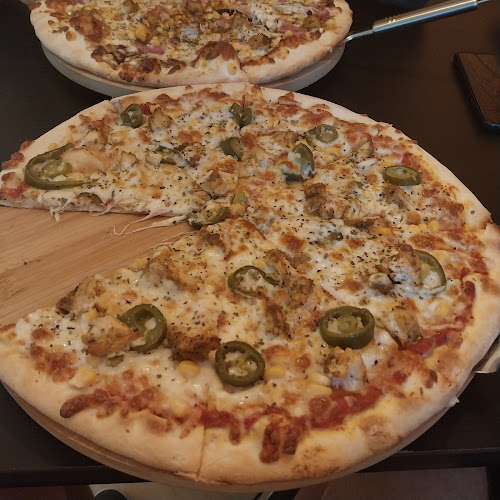 Opinii despre Nowe Siostry Pepperoni-Pizzeria în Legnica - Gastronomia