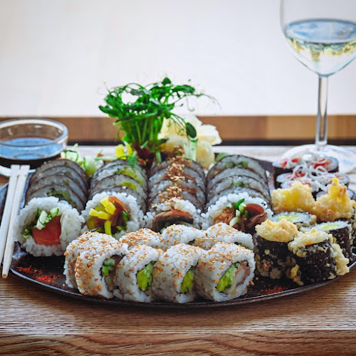 Sushi Maestro & Ramen - Restauracja Sushi Warszawa Wola - Warszawa