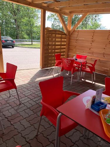 Bar 'Przystań' i Parking