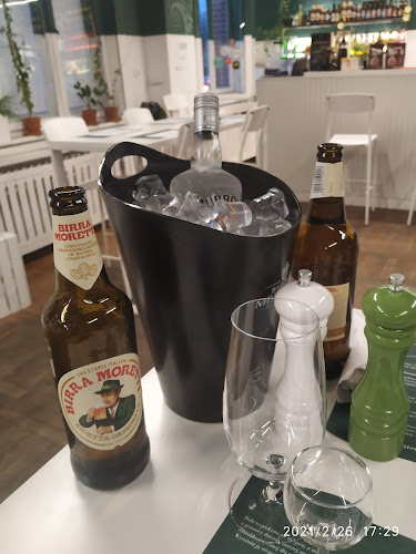 AULA - restauracja włoska Wrocław | pizza bezglutenowa | lunch | drinki zero Wrocław (tymczasowo zamknięte) - Wrocław