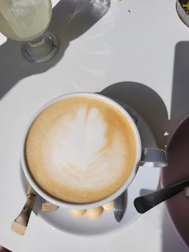 https://www.instagram.com/milincafe/?hl=pl