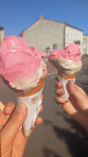 Opinii despre Lodziarnia Lódlove în Wolbórz - Gastronomia