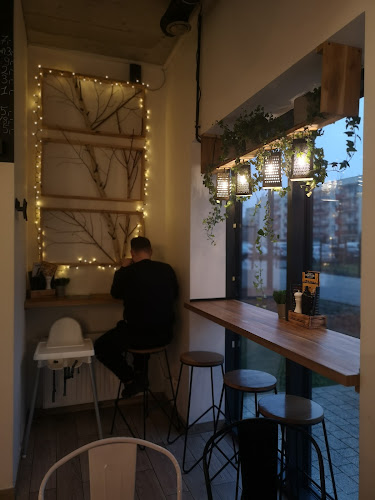 Restauracja Avionetka | Pasta & Burger | Kraków Open Times