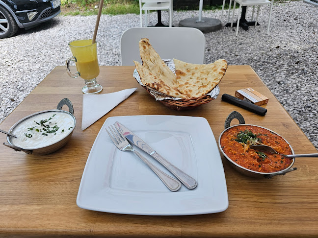 Opinii despre House of Curry în Warszawa - Gastronomia