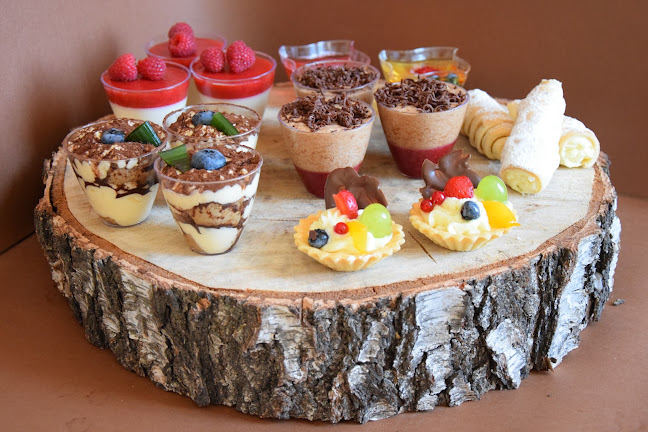 Piekarnia Cukiernia Konopki - sklep firmowy ul. Konstytucji 3 Maja 32 A - Grajewo