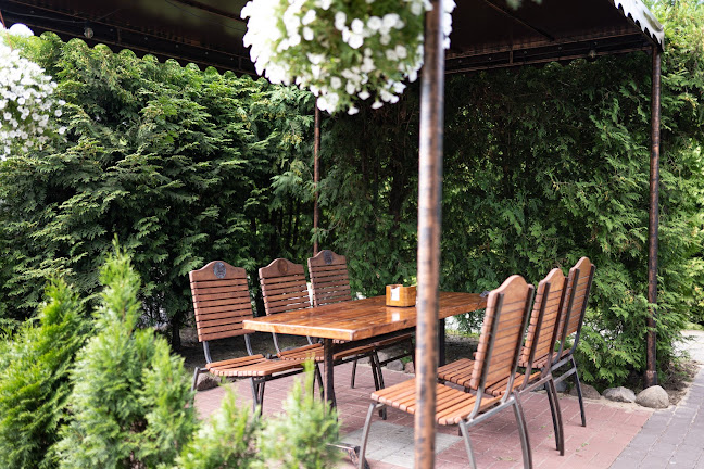 Comentarii opinii despre Restauracja Dwór Rozłogi