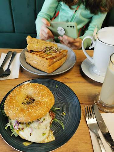 Kwadrans Coffee & Lunch - Legnica