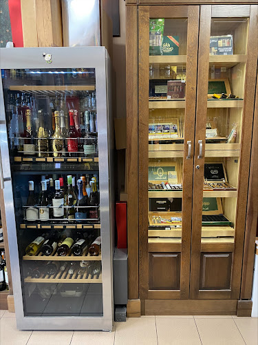 Opinii despre Margarita Wina i Alkohole Świata în Warszawa - Gastronomia