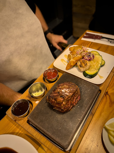 Comentarii opinii despre The Alchemist Grill & Cocktail