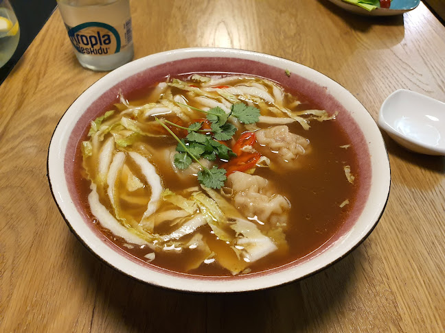 Opinii despre Pataya Sushi Restaurant în Katowice - Gastronomia