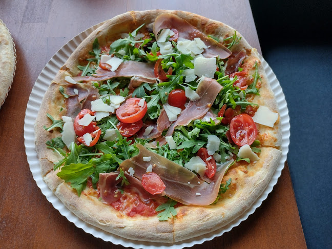 Giro Pizza Italiana - Gastronomia