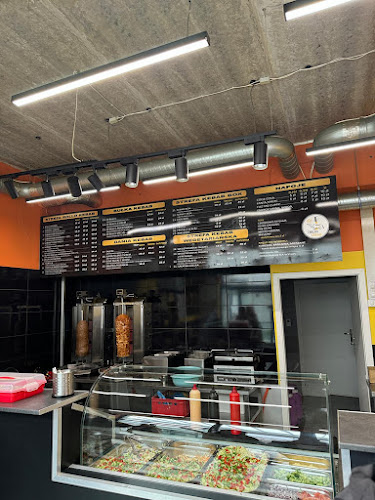 Comentarii opinii despre DELHI KEBAB