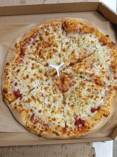 Pizza Na Wypasie - Gastronomia