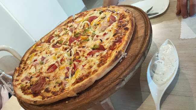 Opinii despre Pizzeria Mona în Głuszyca - Gastronomia