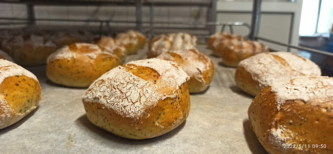 Rogalik. Piekarnia GS Samopomoc Chłopska