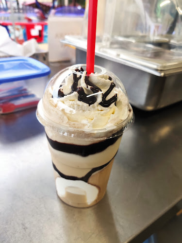 Lody Gofry "Słodka Arielka" - Gastronomia