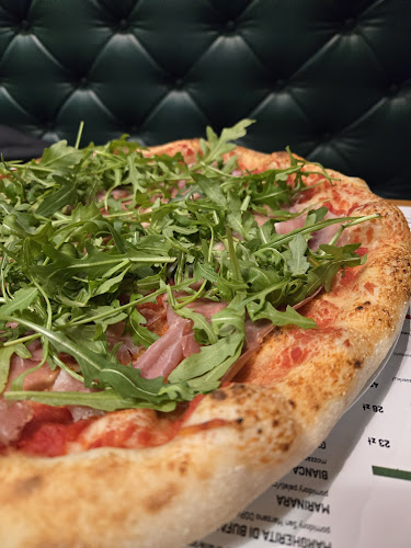 Opinii despre Forni Rossi 777 Pizza e Cucina Napoletana Naramowice în Poznań - Gastronomia