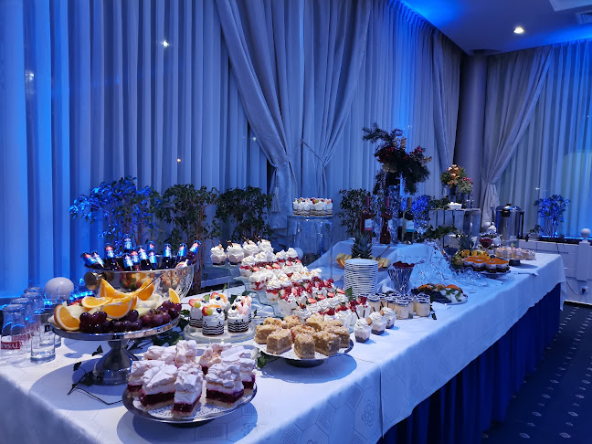 Malwa. Hotel, restauracja. Horyza S.