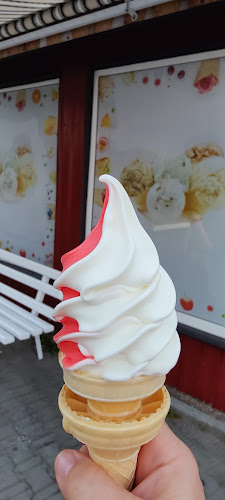 Lodziarnia Pingwinek - Zgłobice