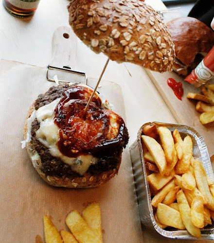 Comentarii opinii despre Burger Stacja